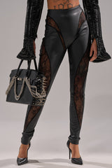 LACE DETAIL PANELED FAUX LEATHER LEGGINGS IN BLACK