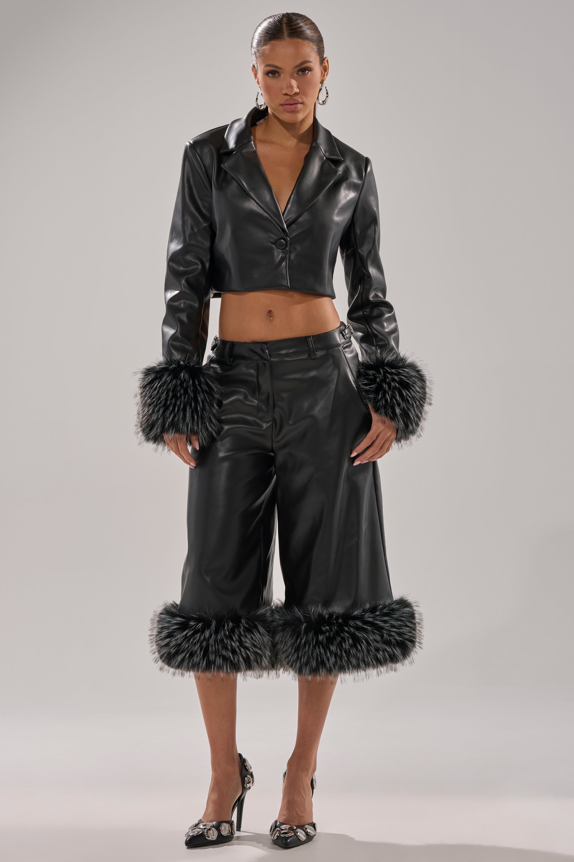 MIND YOUR OWN FUR TRIM BLAZER