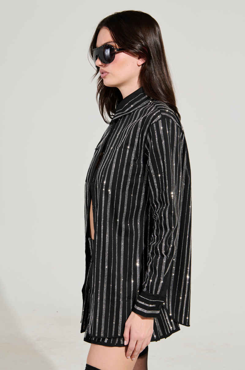 ONTO THE NEXT EMBELLISHED BUTTON DOWN TOP