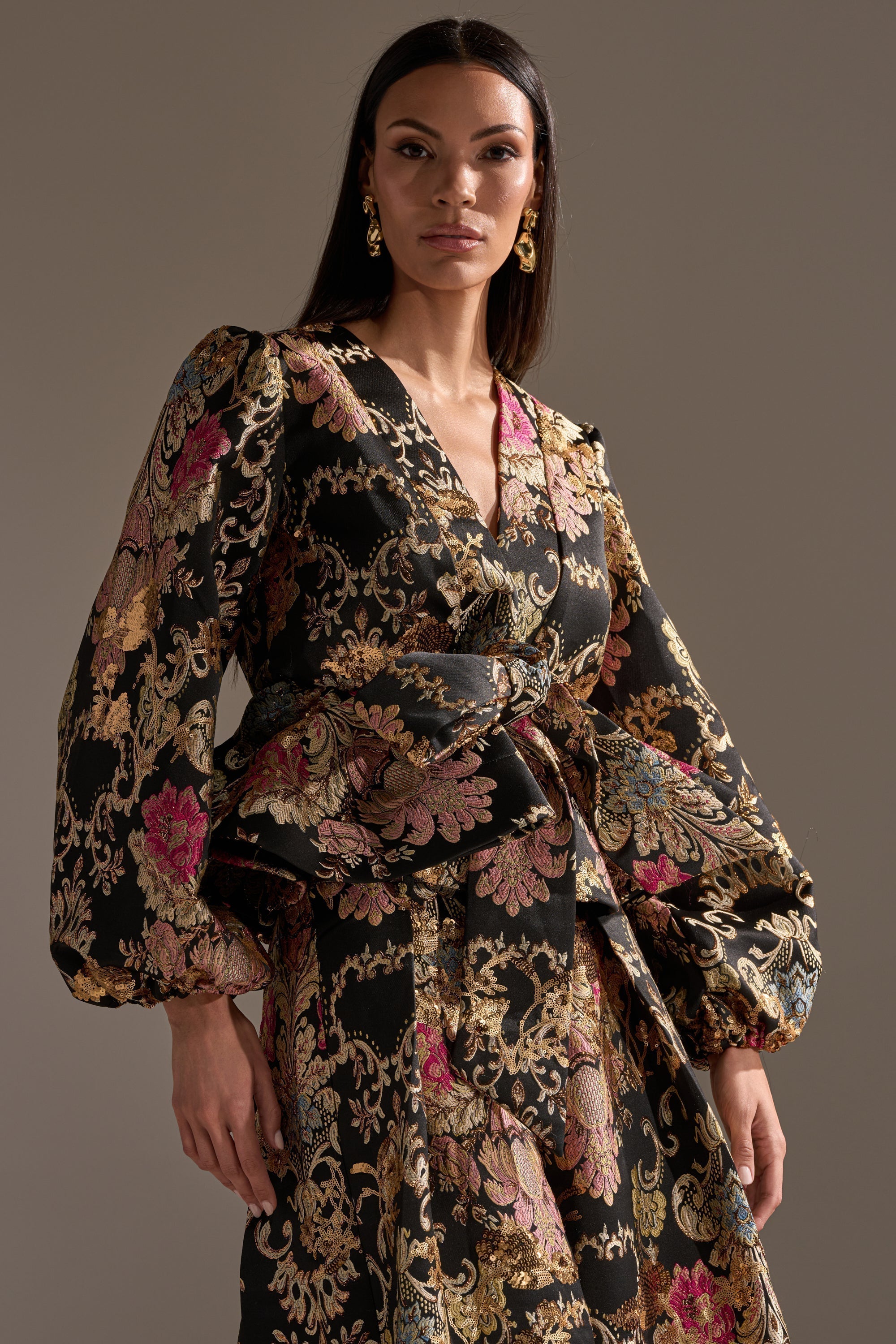 LUXE ENERGY BROCADE BLOUSE