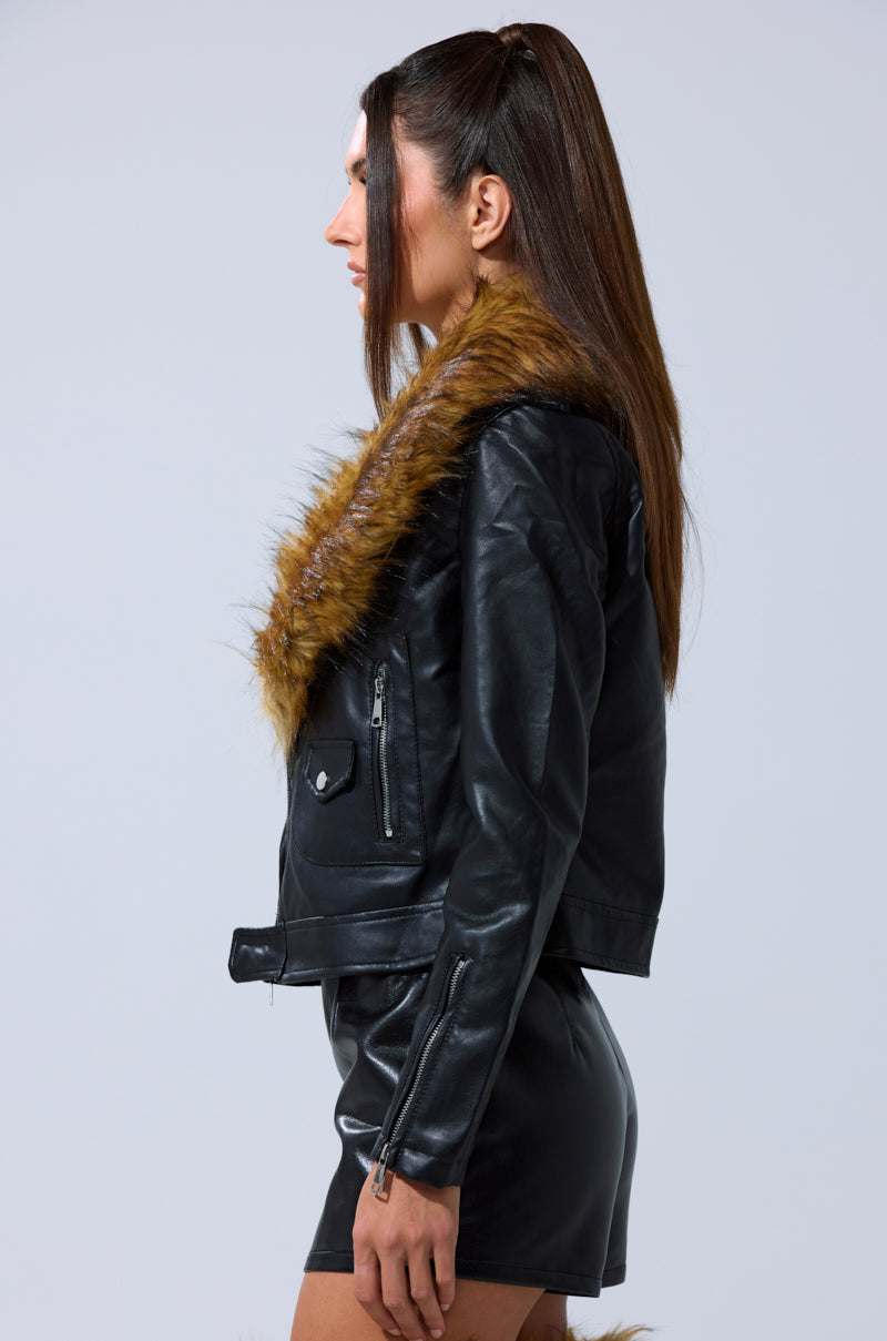 AUSSY FUR COLLAR MOTO
