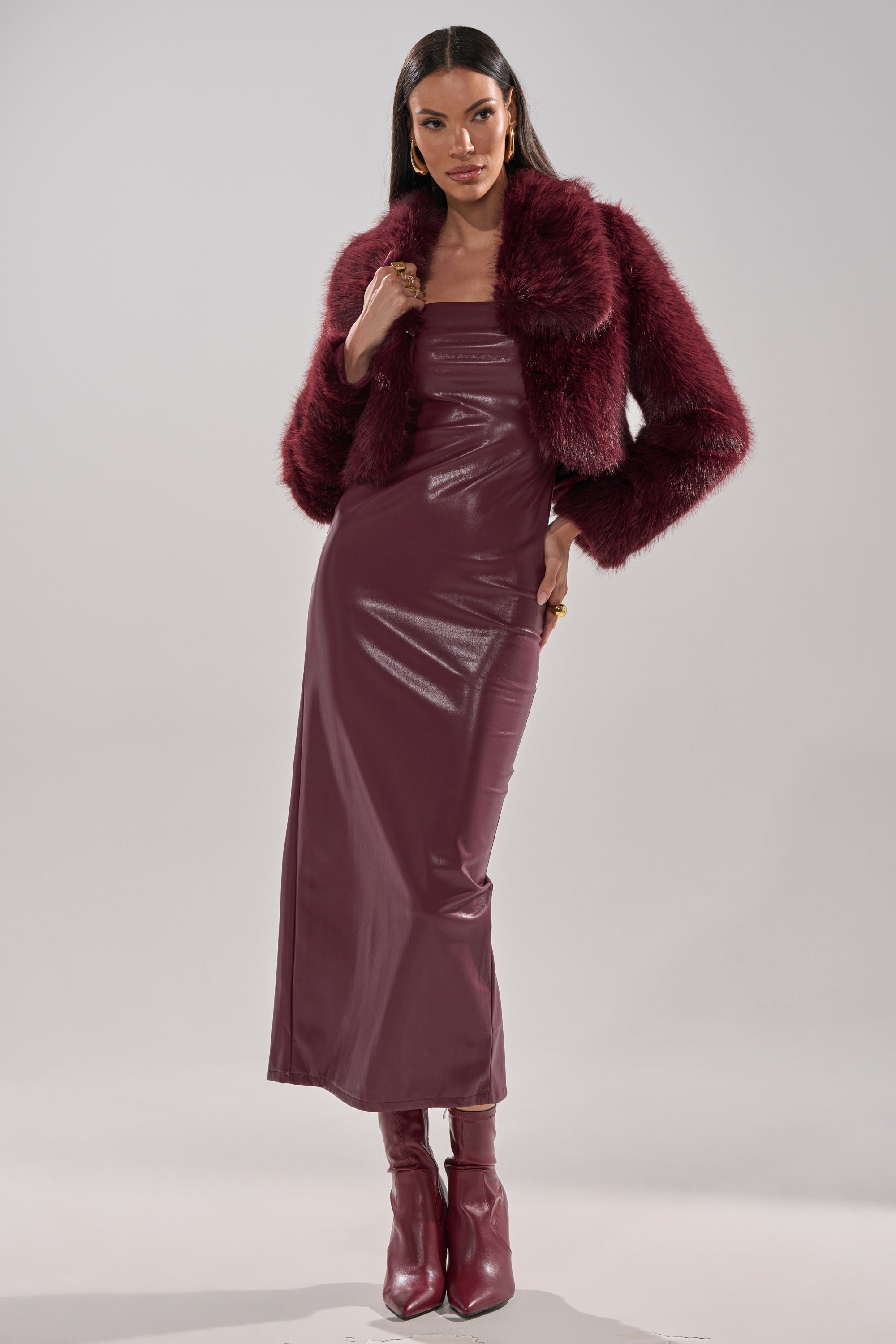 CADENCE FAUX FUR IN BURGUNDY