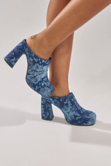 AZALEA WANG FLOREA DENIM PRINT MULE