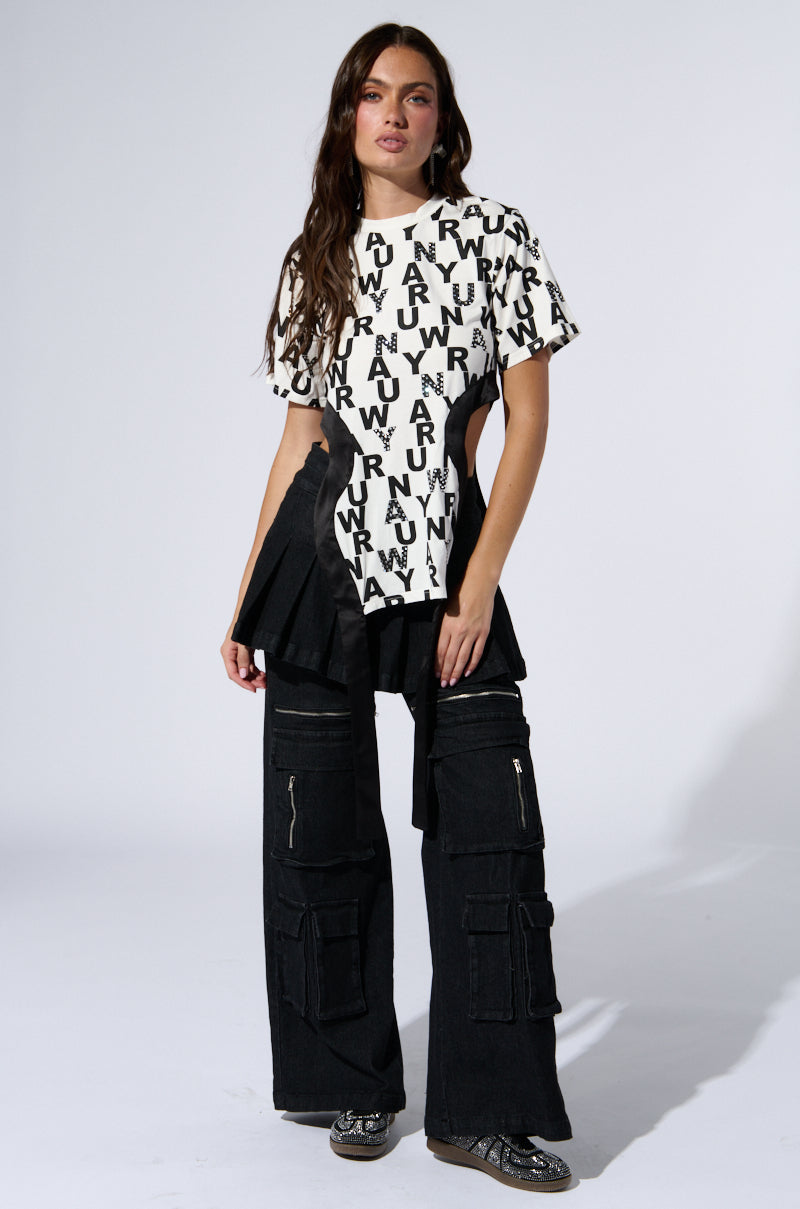 OVERSIZED RUNWAY TEE
