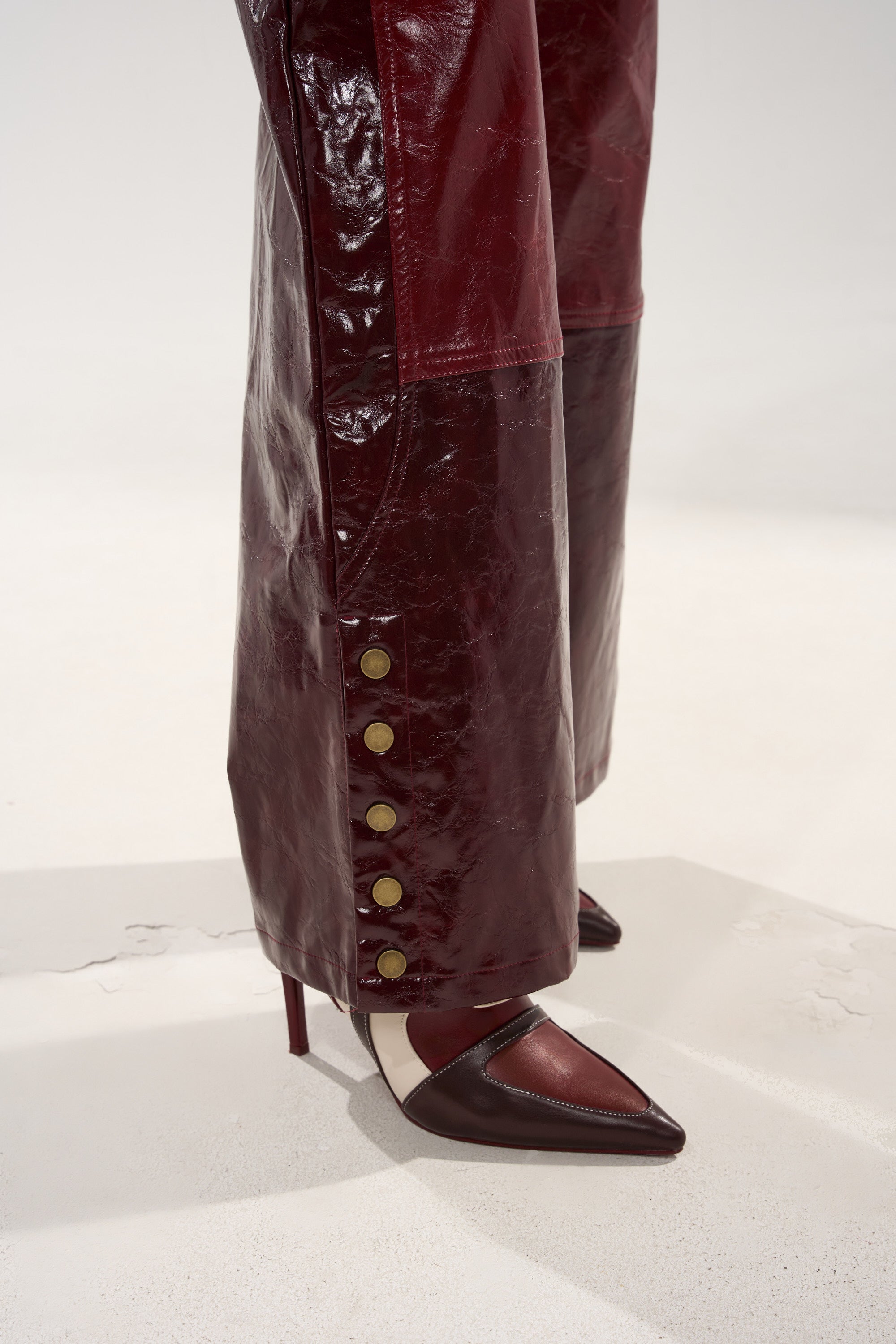 MIXED EMOTIONS FAUX LEATHER TROUSER