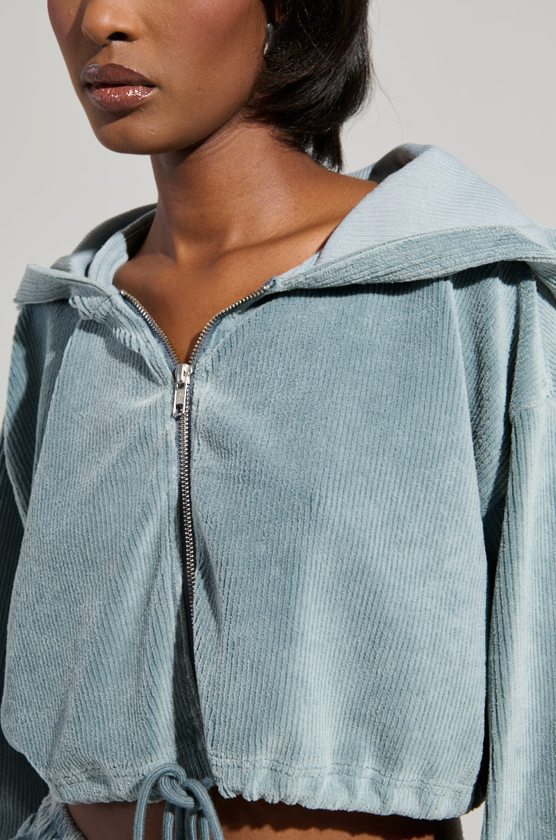 FREYA ZIP UP SWEATSHIRT