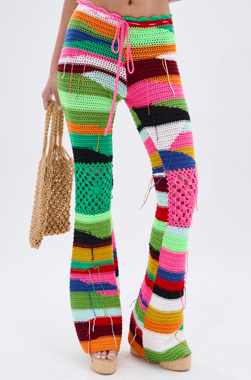 COLORED HEART CROCHET PANT