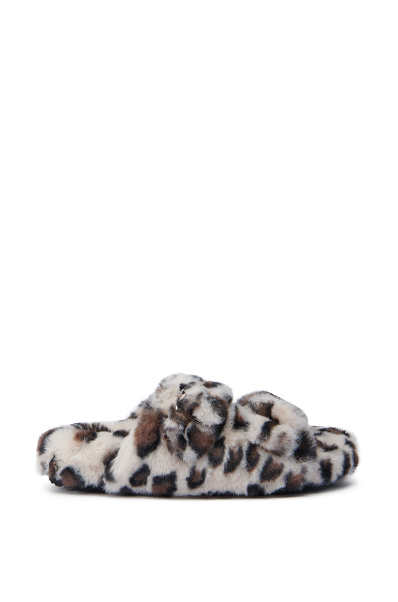 AZALEA WANG LOVING LEOPARD SANDAL