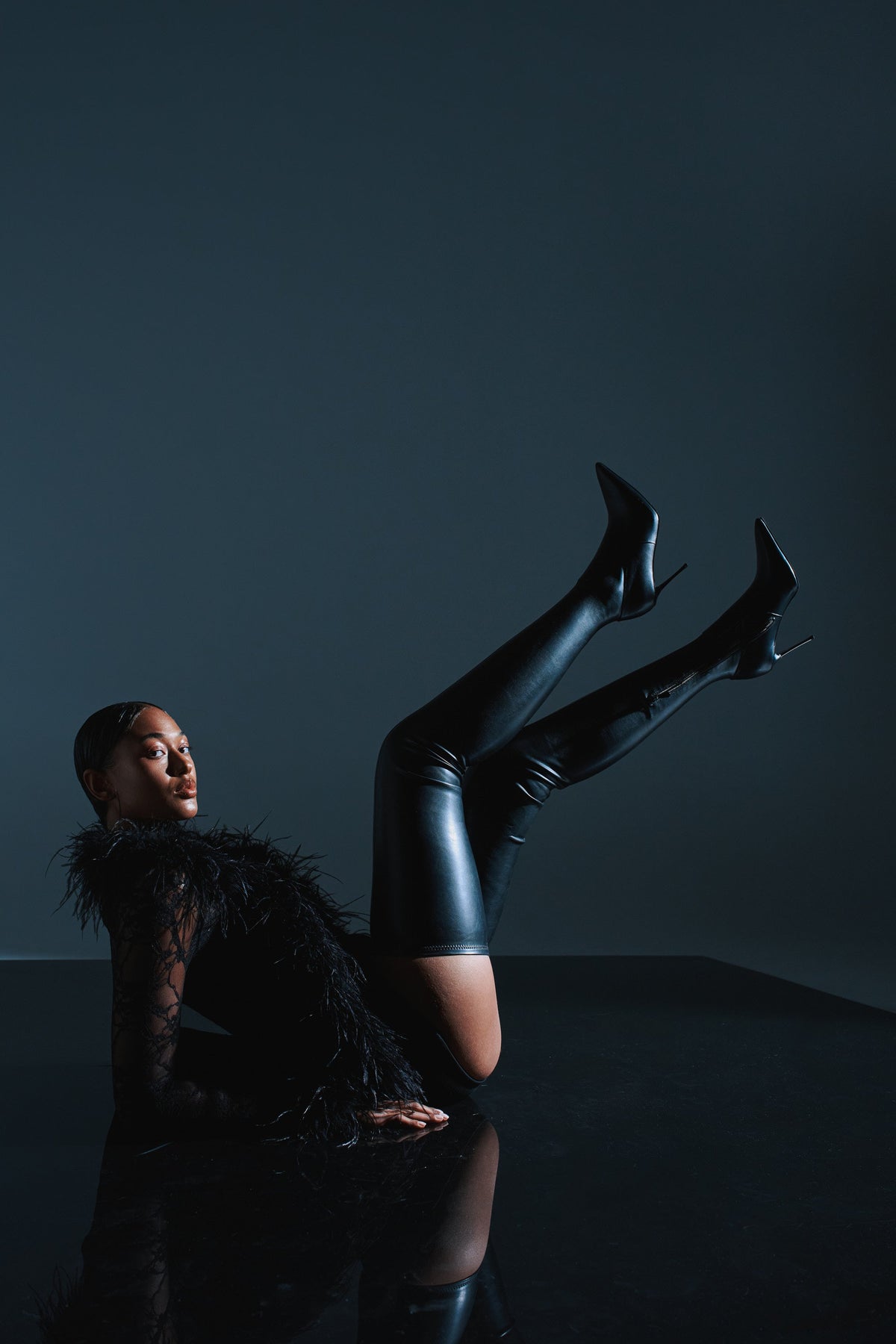 AZALEA WANG MILANDRA BLACK THIGH HIGH SEXY BOOT