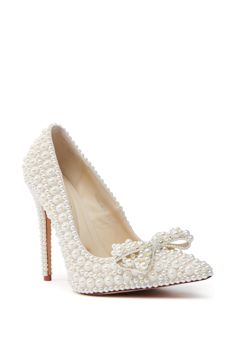 AZALEA WANG NAAMAH WHITE PEARL EMBELLISHED PUMP