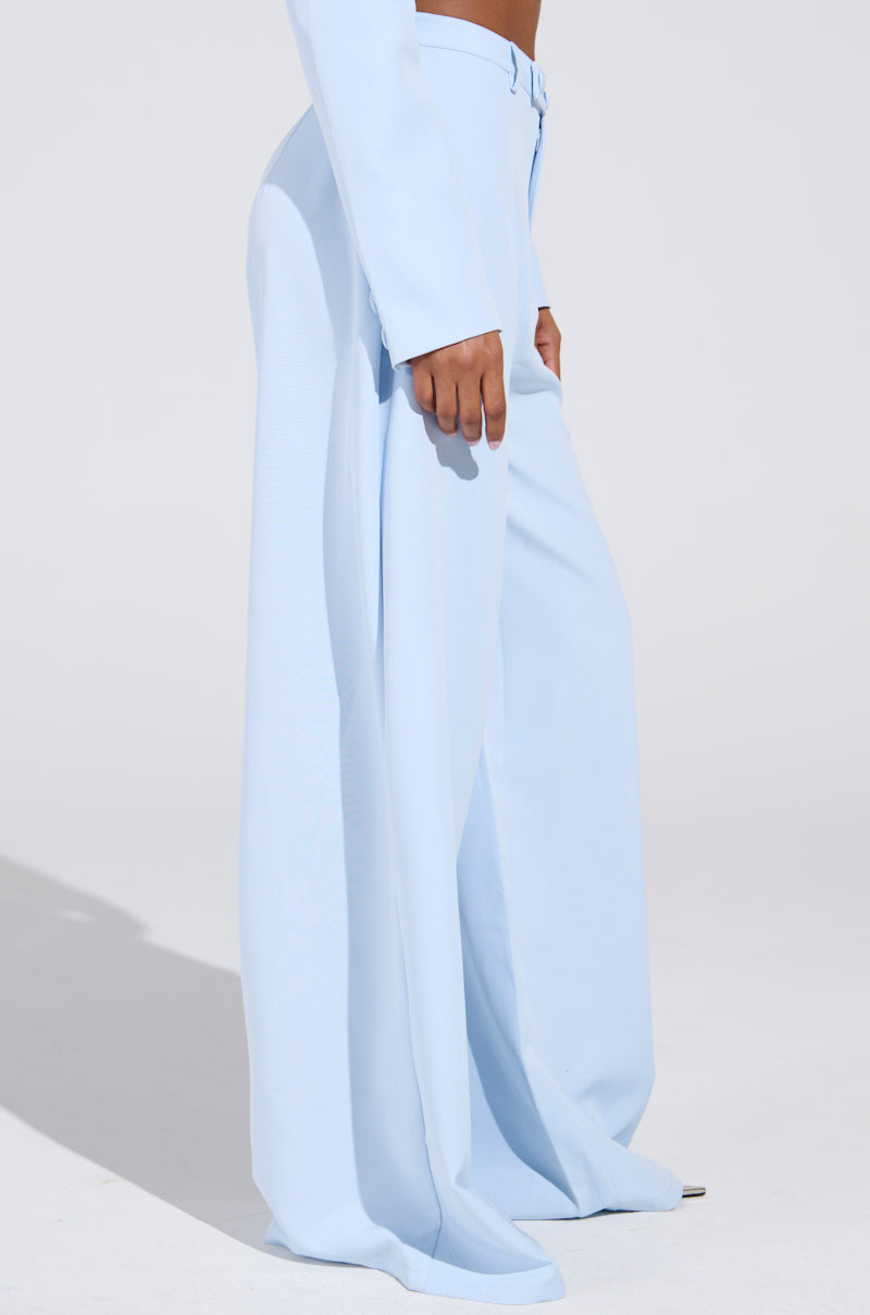 LOTTIE WIDE LEG TROUSER IN LIGHT BLUE