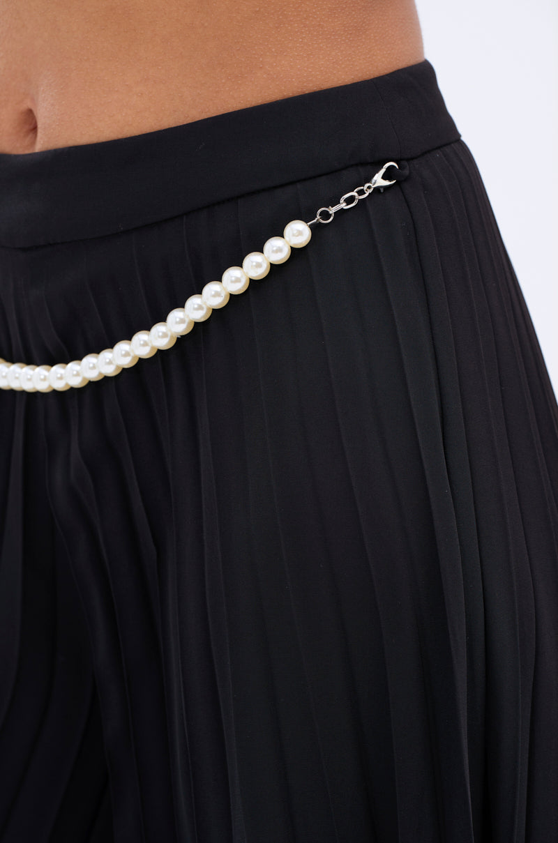 QUEEN OF EVERYTHING PALAZZO PANT