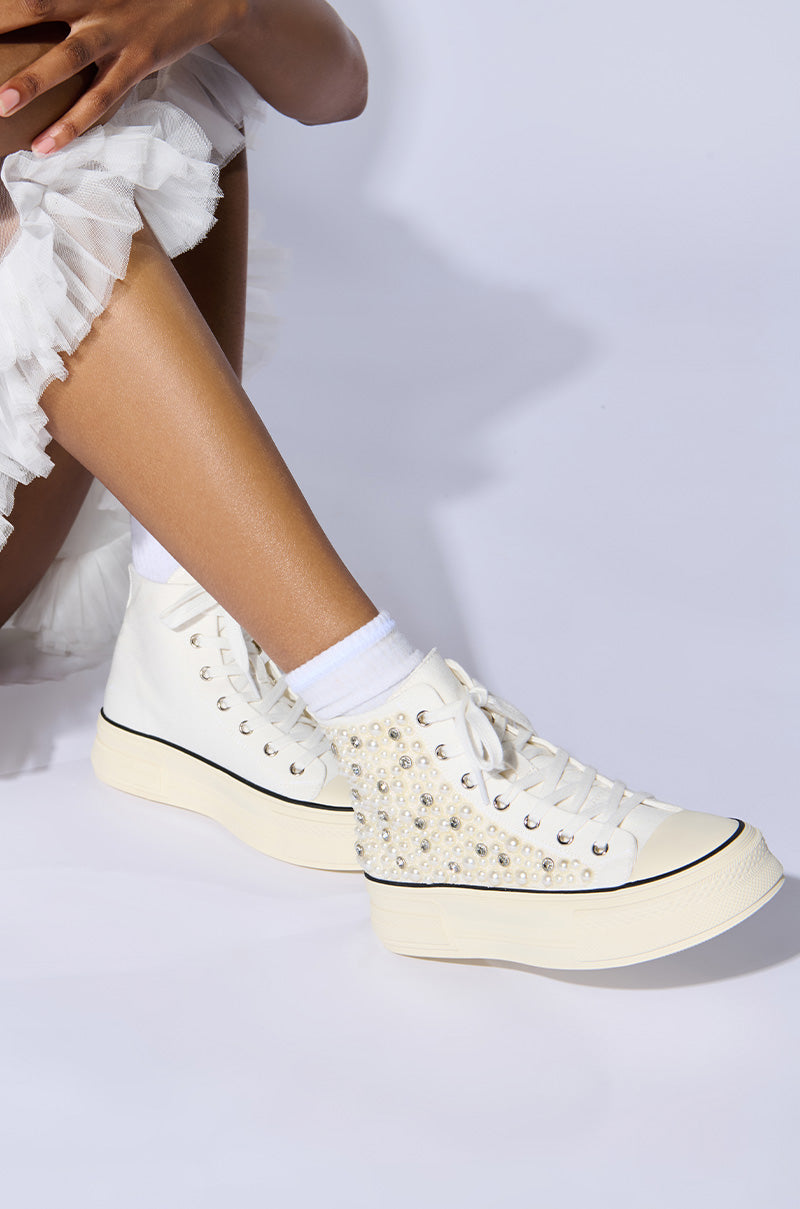 AZALEA WANG SAISHA PEARL WHITE SNEAKER