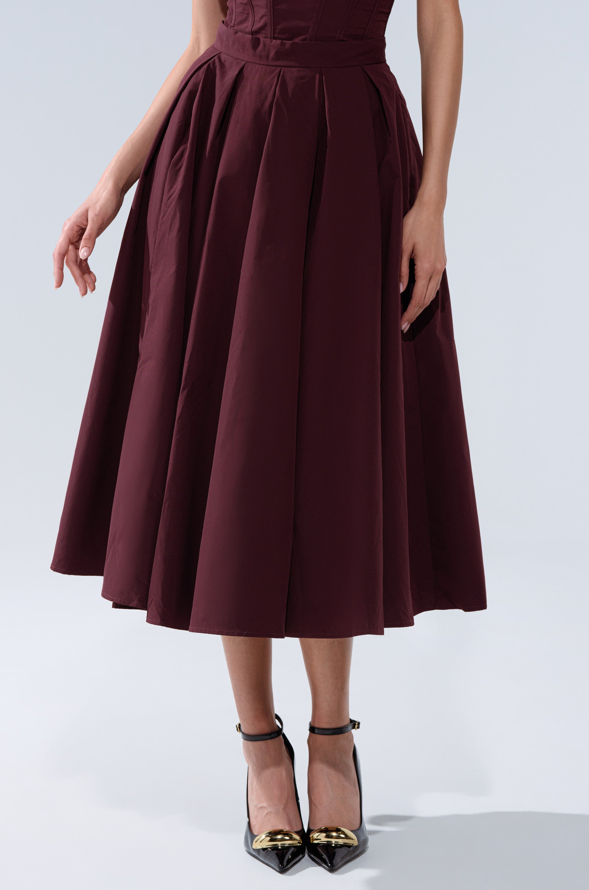 LOVE THIS FOR YOU MAXI SKIRT IN BROWN