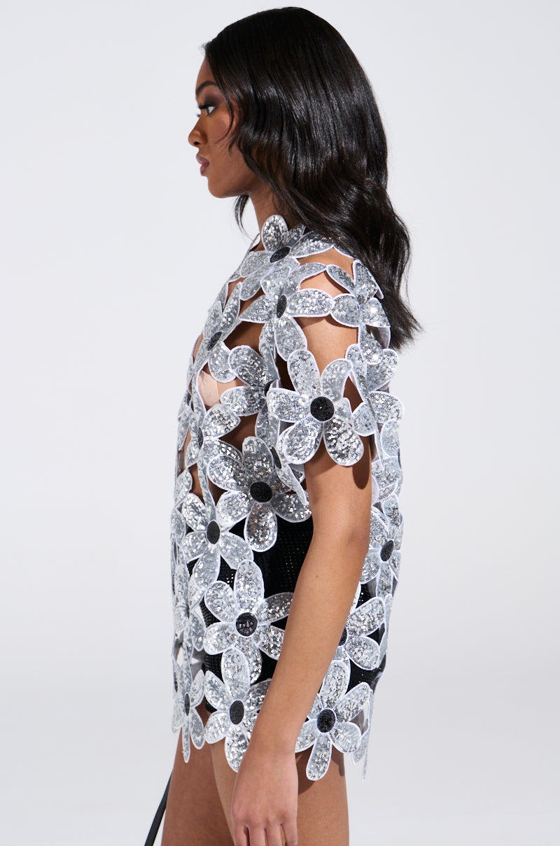 FLOWER POWER OVERSIZED TSHIRT