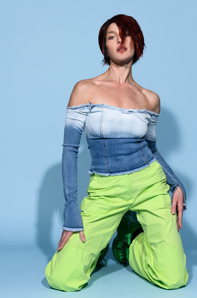 AURA OFF THE SHOULDER DENIM TOP