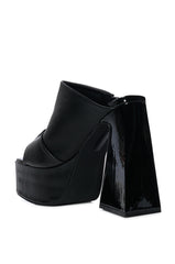 AXELLY MULTI CHUNKY SANDAL