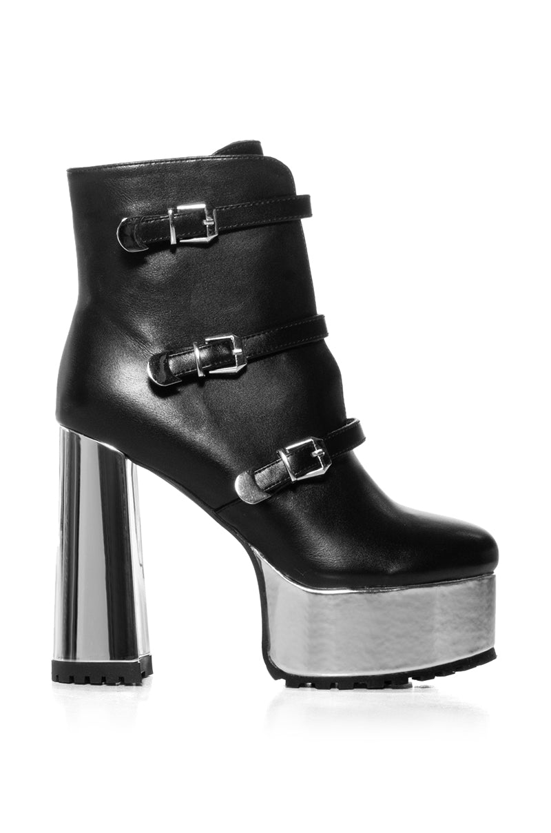 AZALEA WANG AMBREINE BLACK SILVER PLATFORM BOOTIE