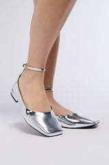 AZALEA WANG CASTIEL SILVER METALLIC BALLET FLAT