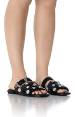 AZALEA WANG CLARABELLE SILVER CHARM SANDAL