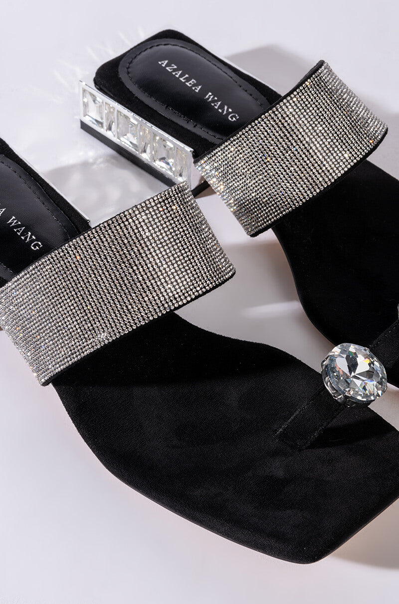 AZALEA WANG DIAMOND DREAMING FLAT SANDAL IN BLACK