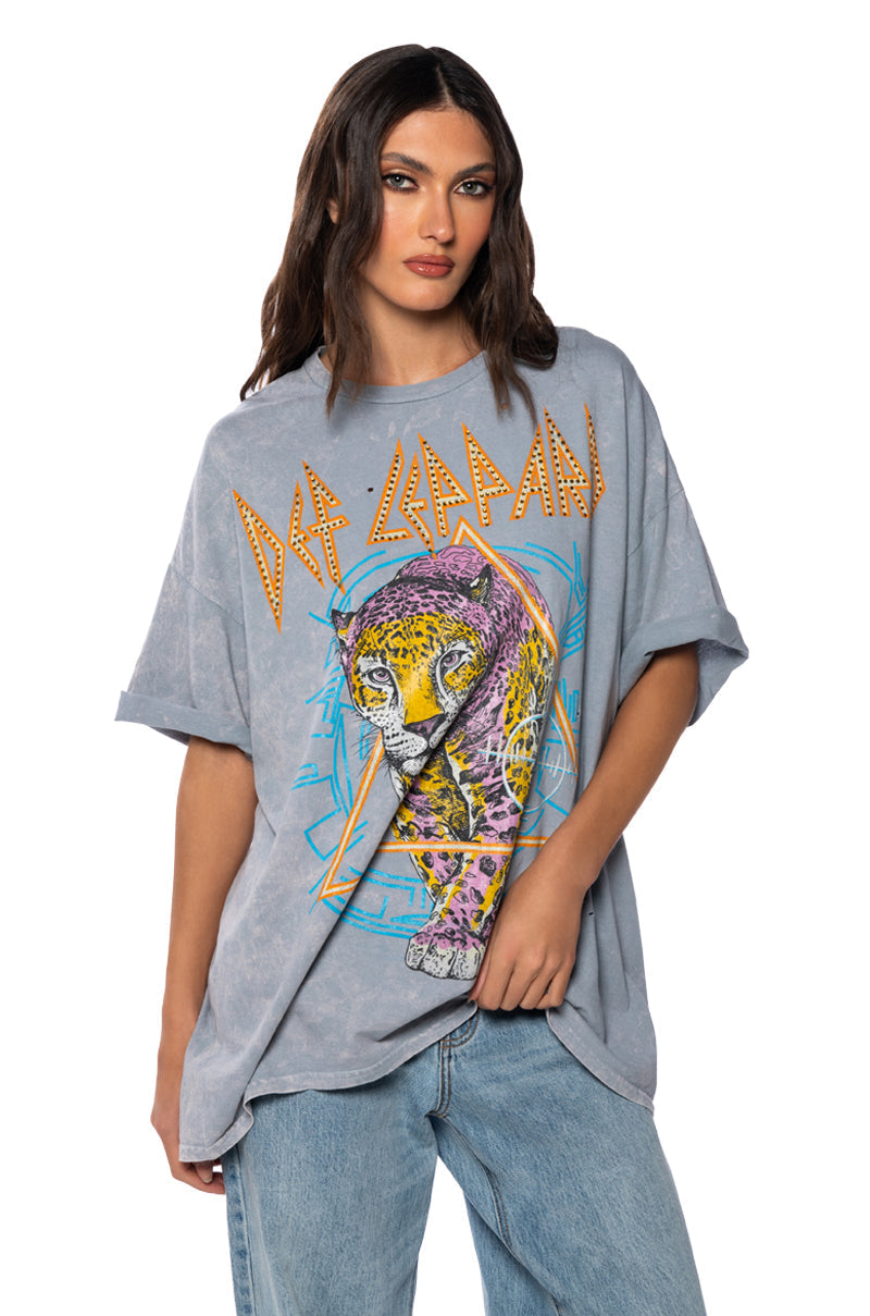 DEF LEPPARD ONE SIZE TEE