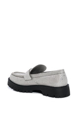 GENTLY EMBELLISHED LOAFER IN SILVER