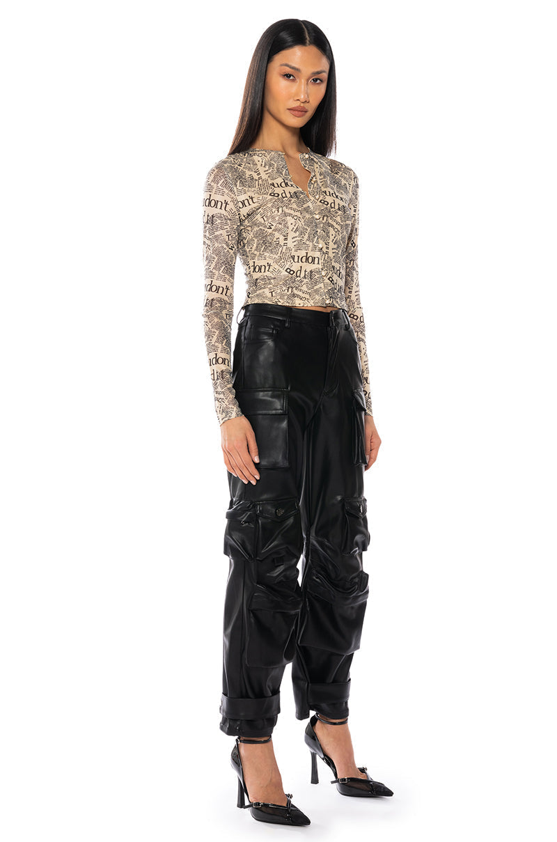 NEW NEWS PRINTED BUTTON DOWN